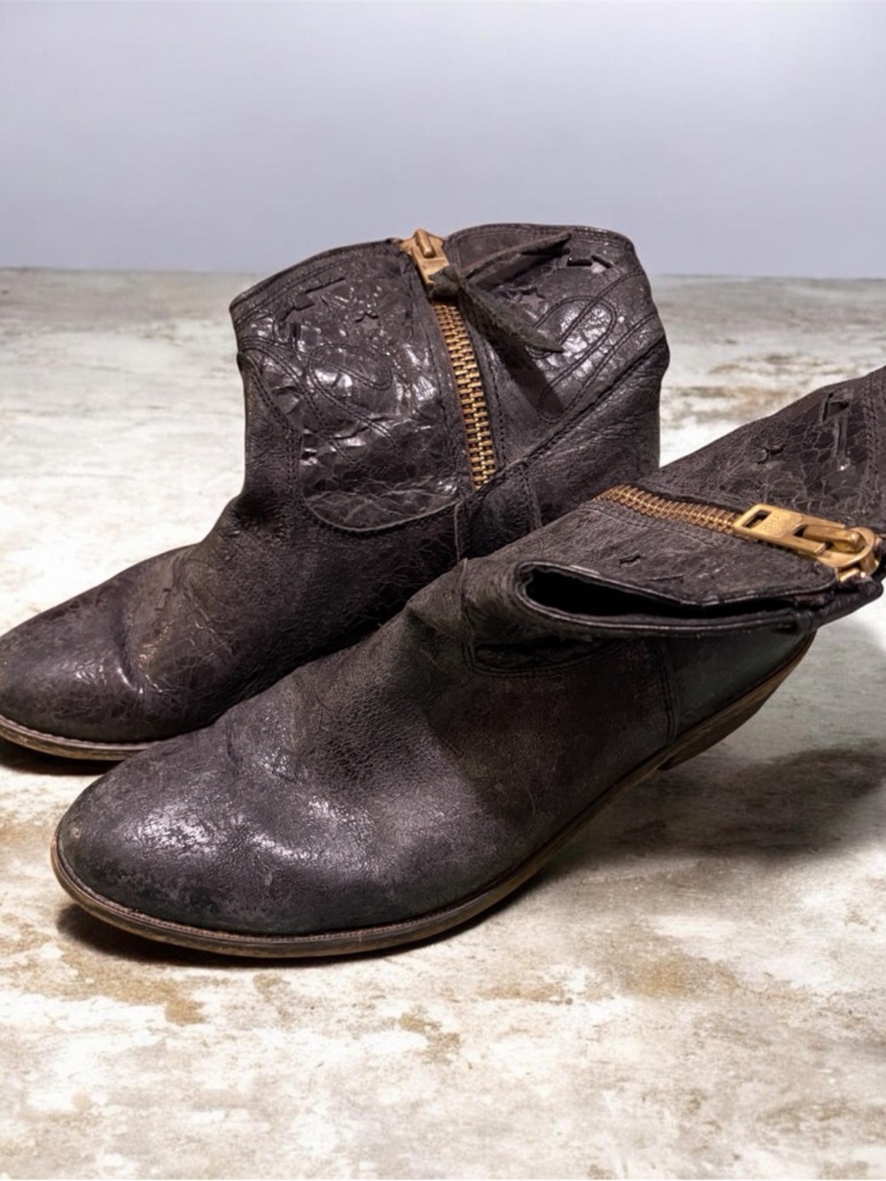 Steve Madden Black Leather Fold-Over Ankle Booties with Gold Zipper